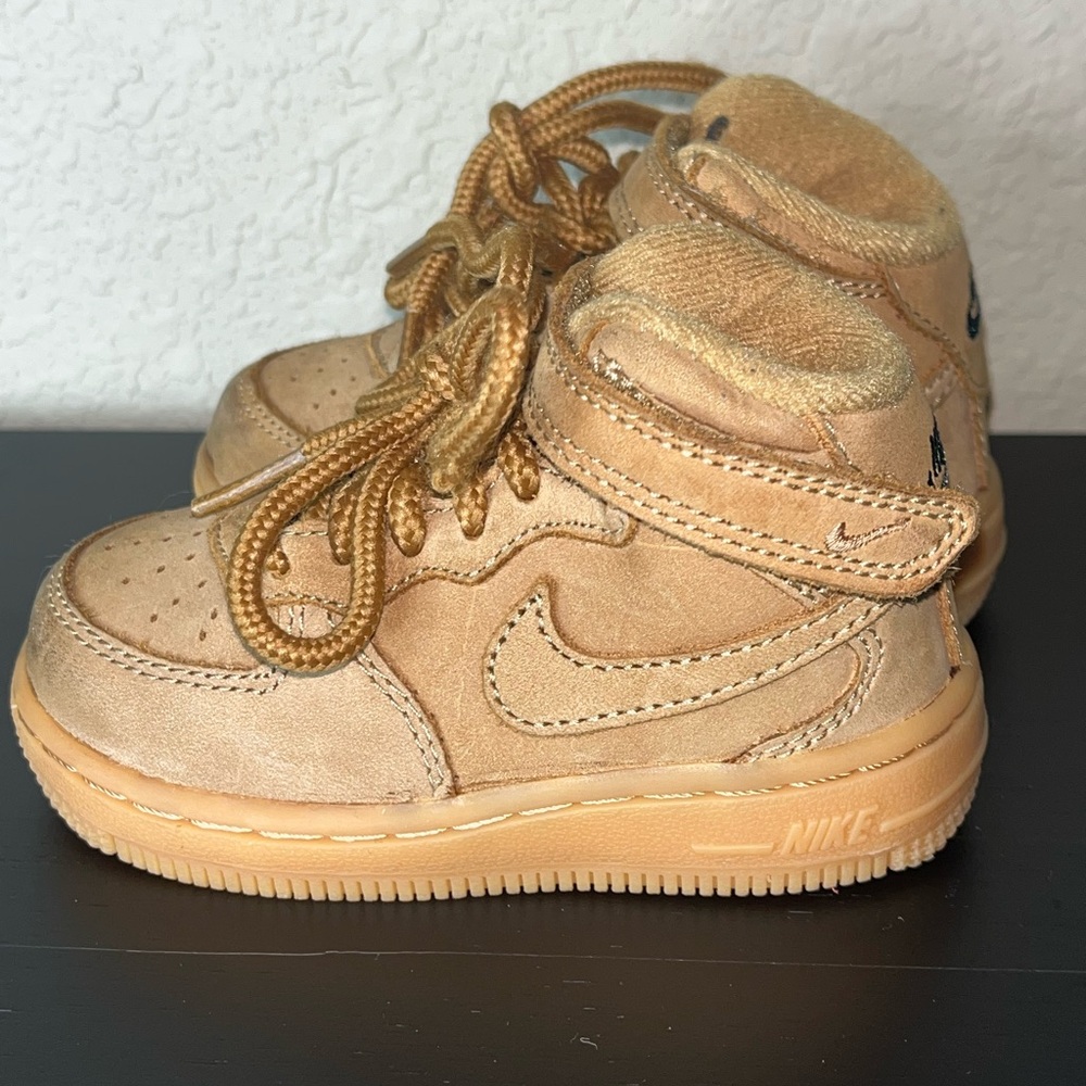 Nike Air Force 1 Mid WB Sneakers